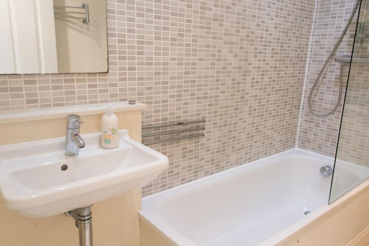 Host & Stay - York Terrace Apartments نورويش المظهر الخارجي الصورة